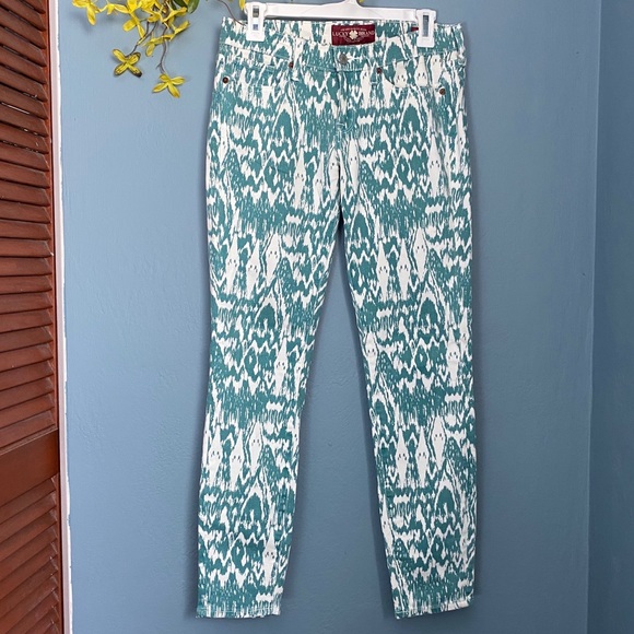Lucky Brand Denim - Lucky Brand Charlie Skinny Teal and White pattern